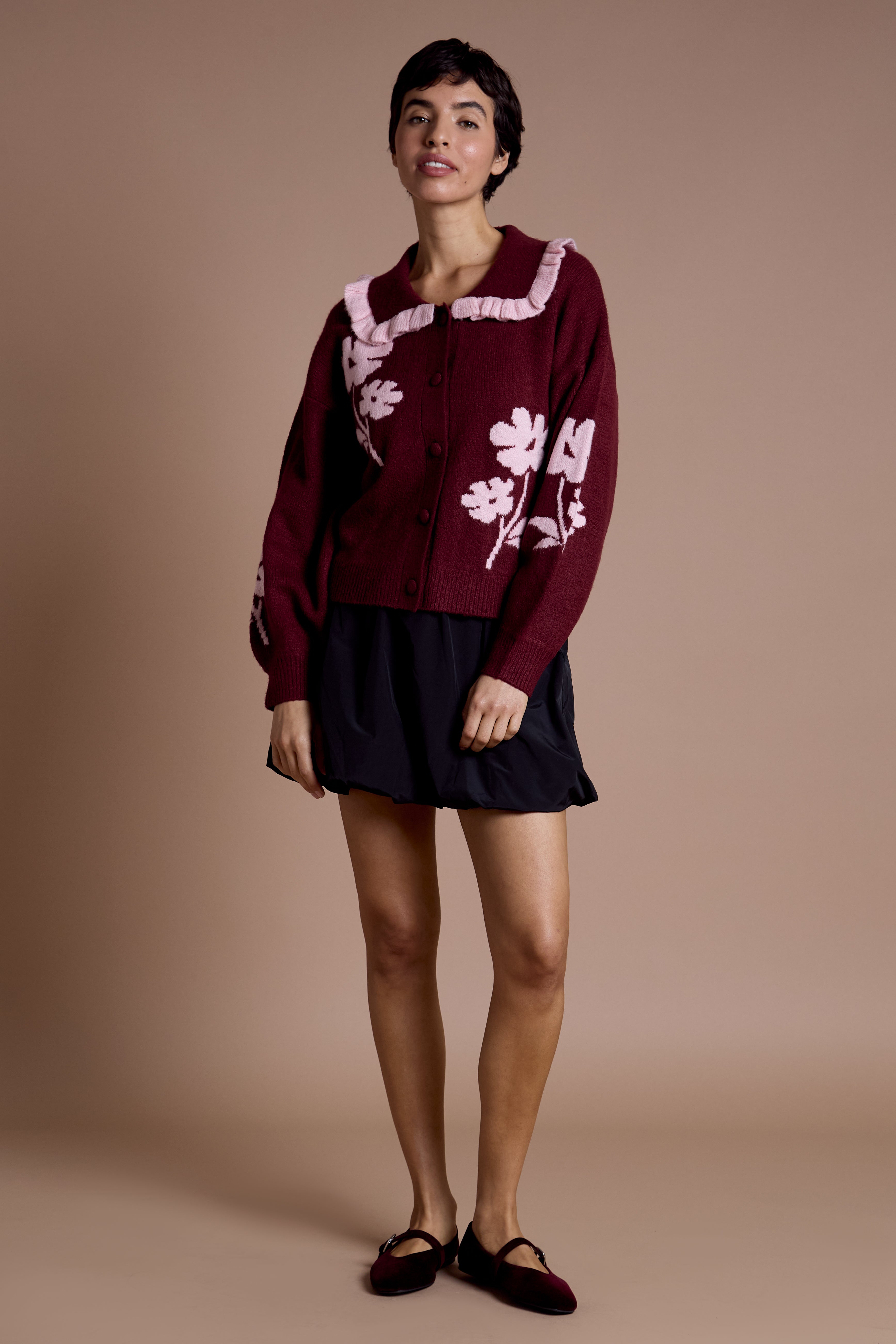 Nancy Scallop Collar Cardigan