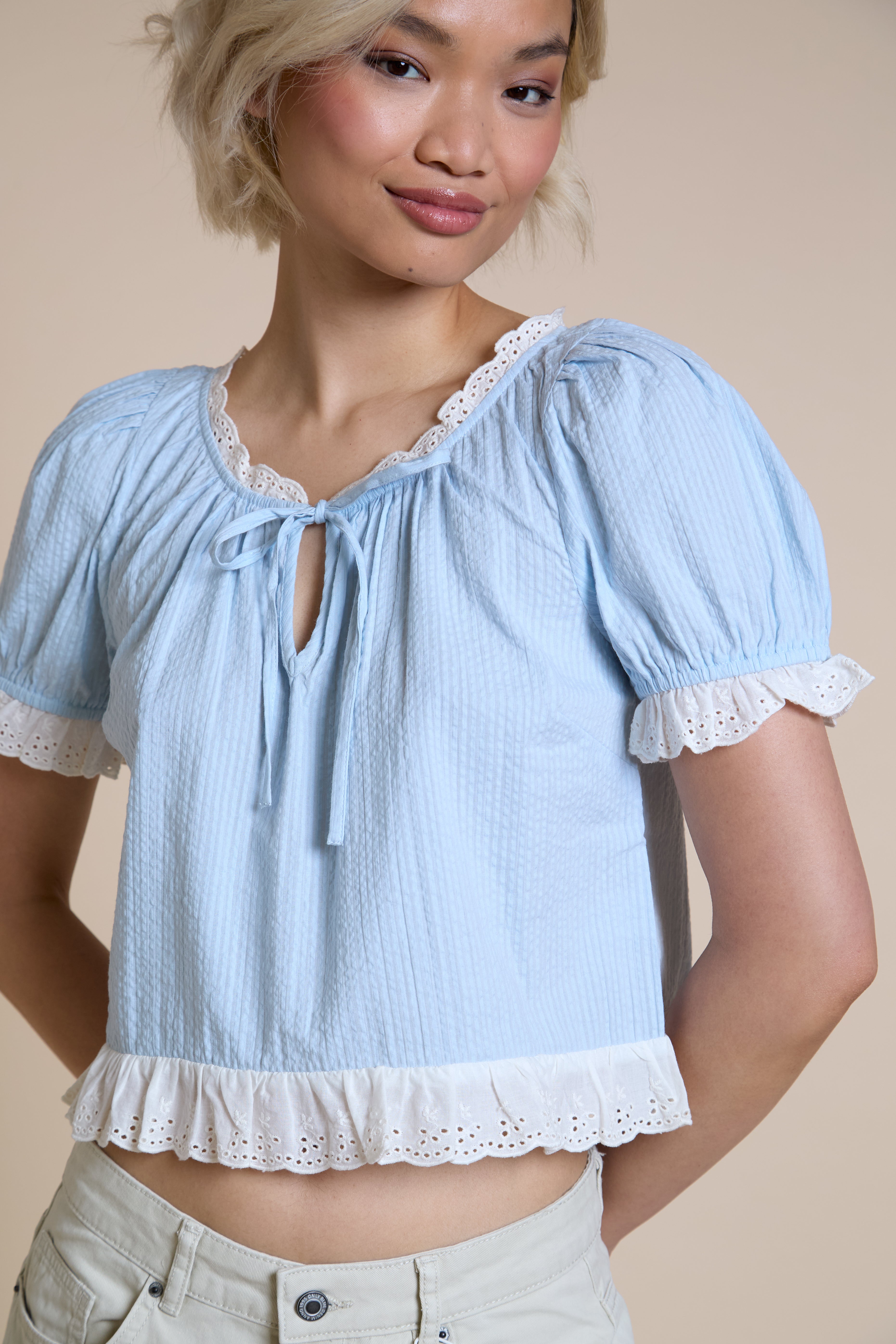 Mira Frilly Edge Blouse