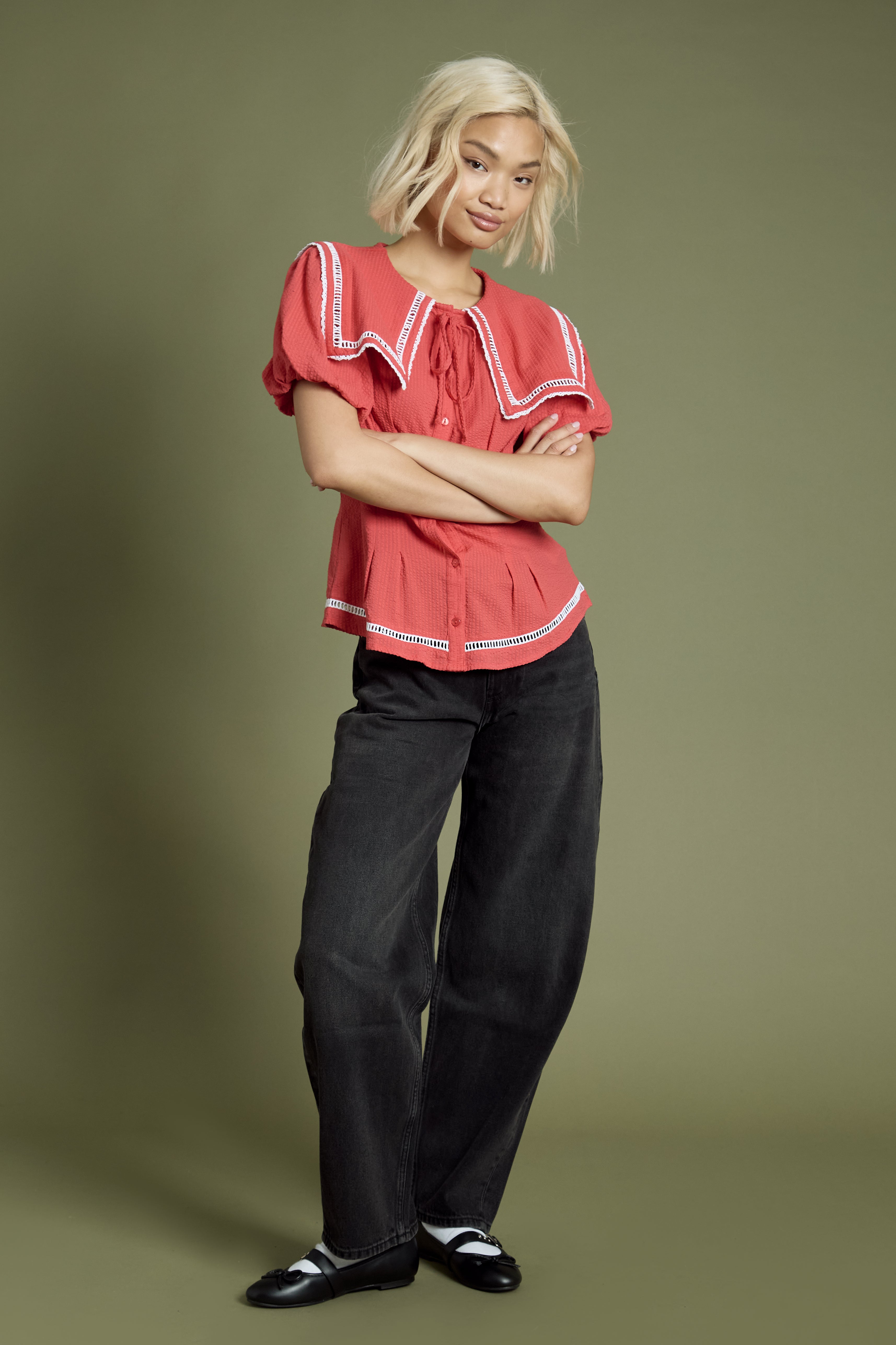 Wren Oversized Sailor Collar Fitted Blouse