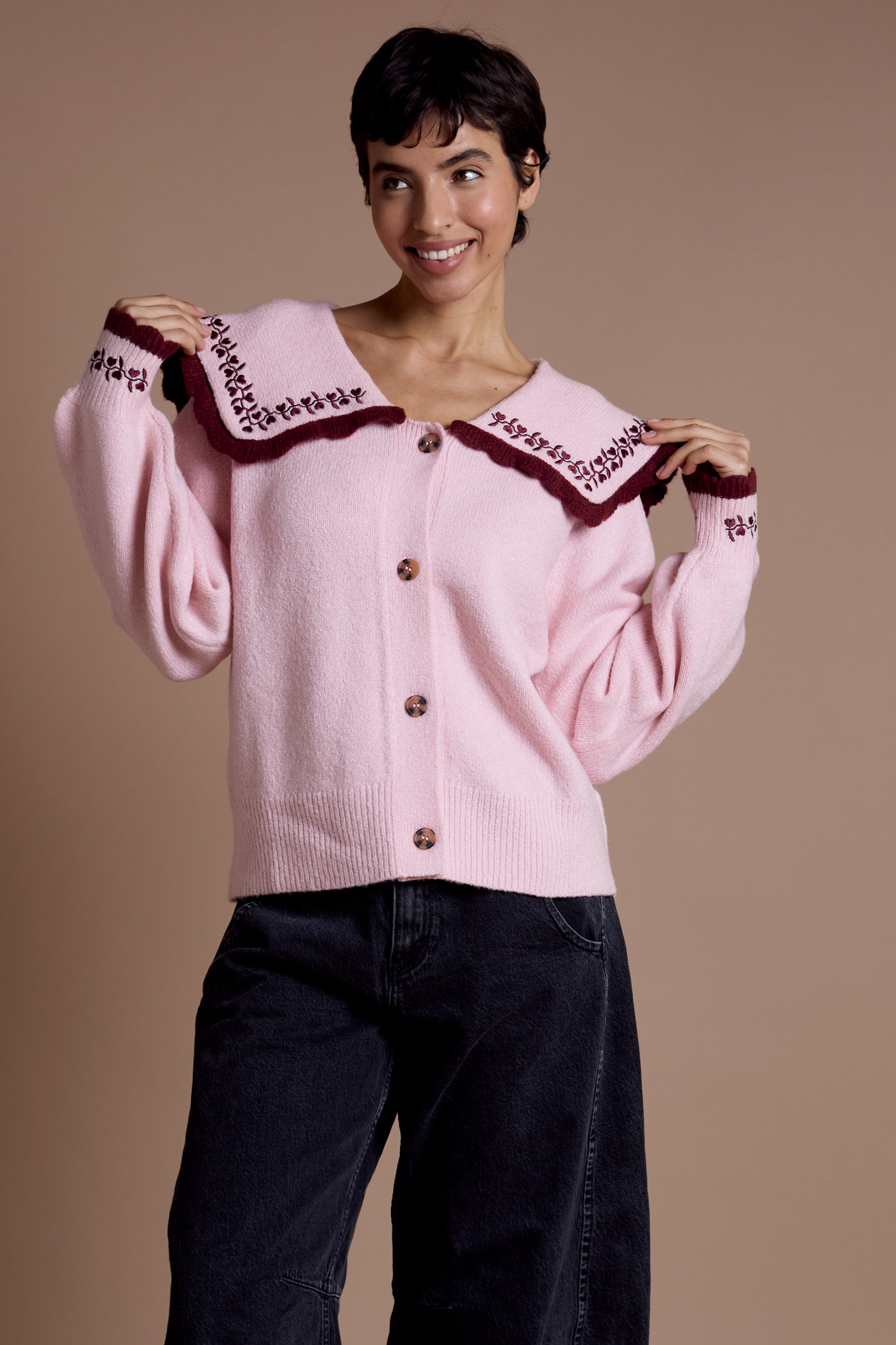 トップス yilon ROSE RIBBON CARDIGAN white Women Open Front Cardigan Sweater Lantern Sleeve Button Down Crop