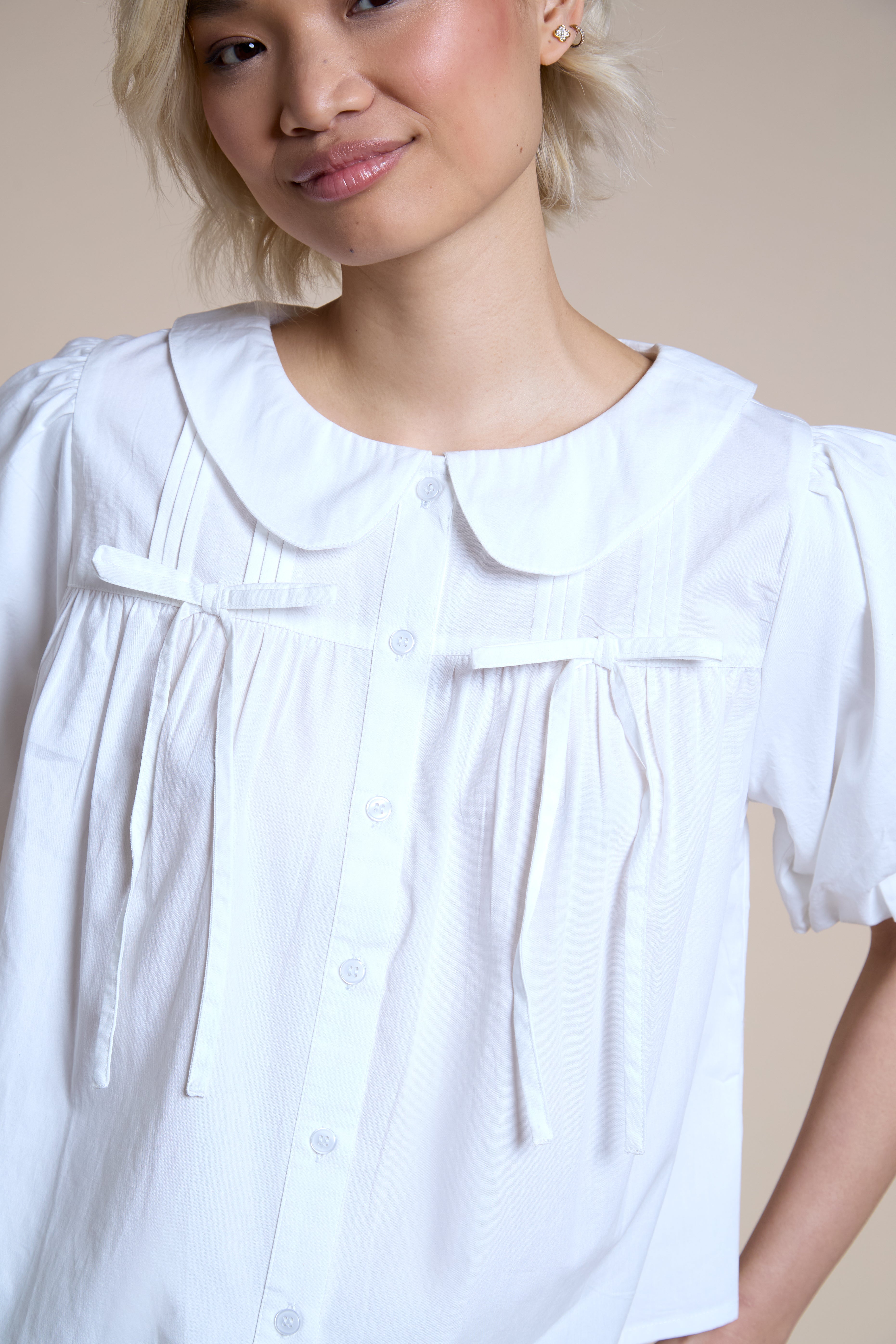 Juliet Collar Blouse