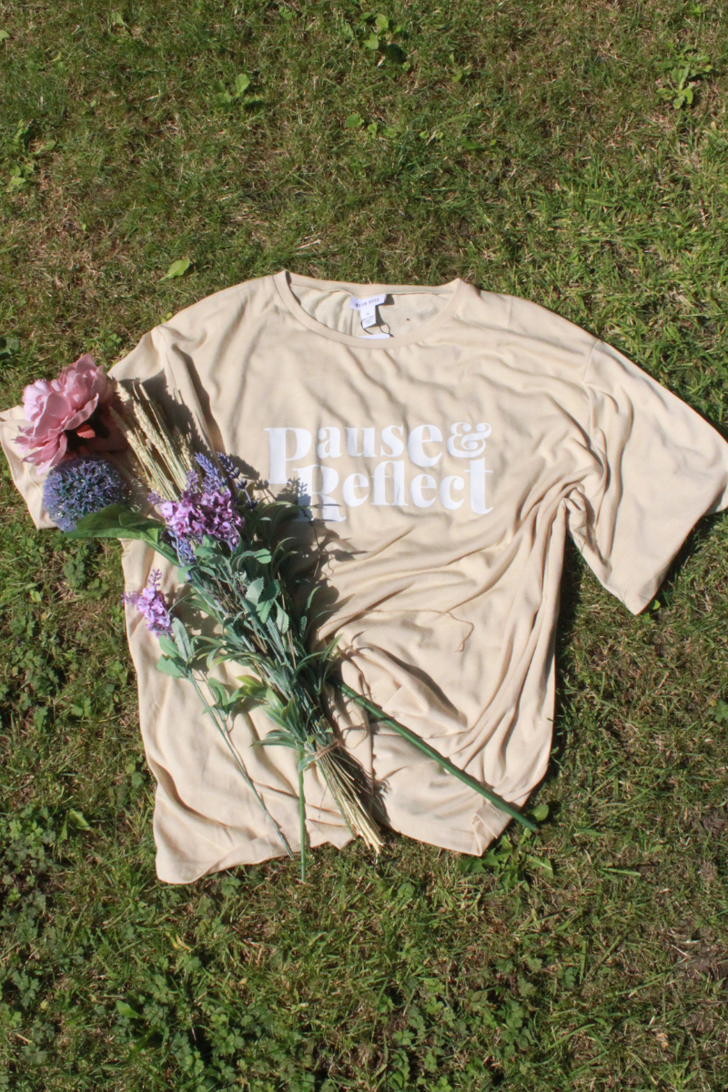 Pause & Reflect Graphic Tee - Curve