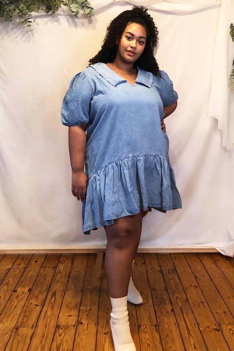 Denim Smock Dress with Contrast Collar <br/> Curve