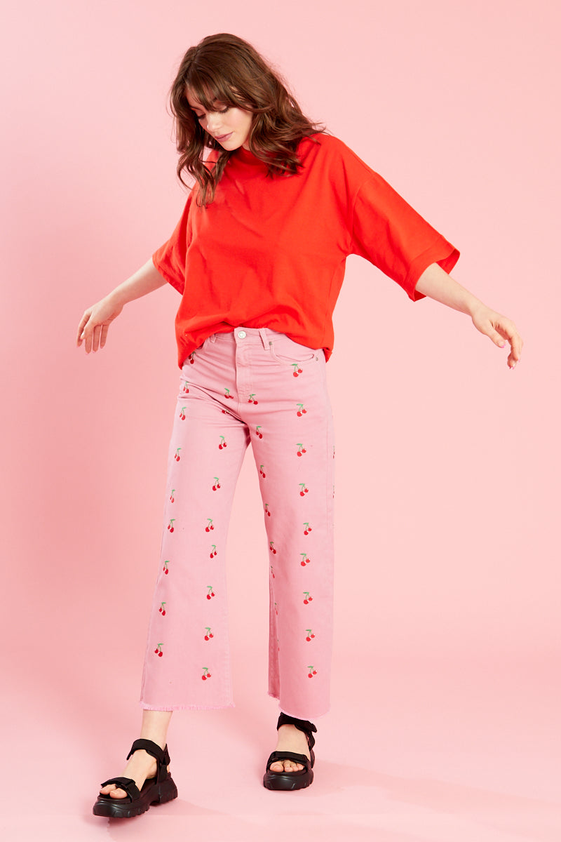 Lila Cherry Embroidery Jeans - Pink