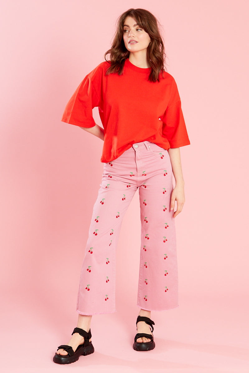Lila Cherry Embroidery Jeans - Pink